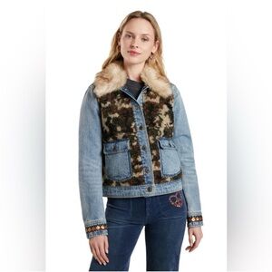 Desigual Blue Denim Jacket with Faux Fur and Camouflage XL